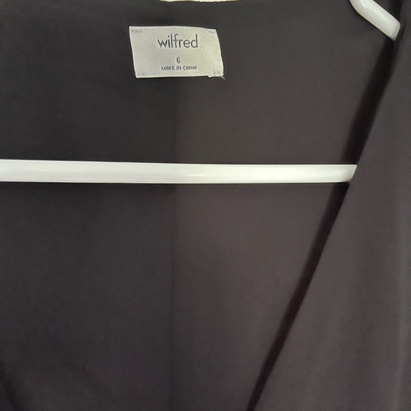 Wilfred Black button down dress - Picture 2 of 3